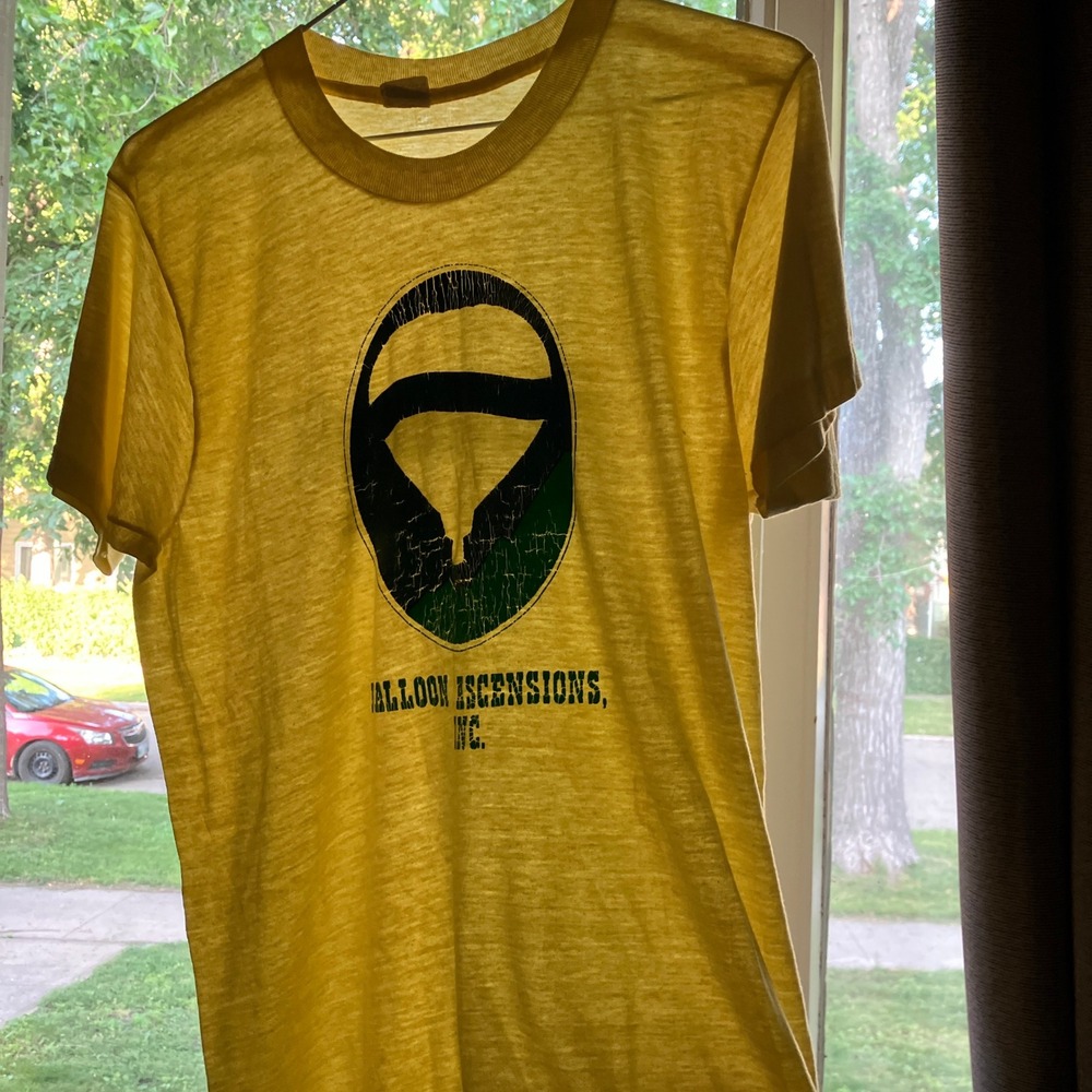 Vintage Balloon Looner Tee Shirt Paper Thin Single Stitch Made in USA Mens Large